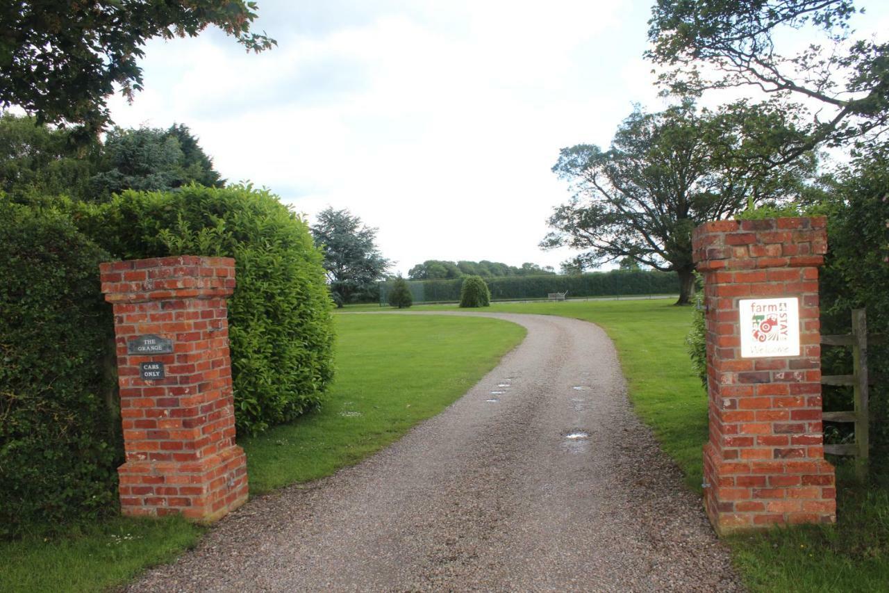 The Grange Panzió East Barkwith Kültér fotó